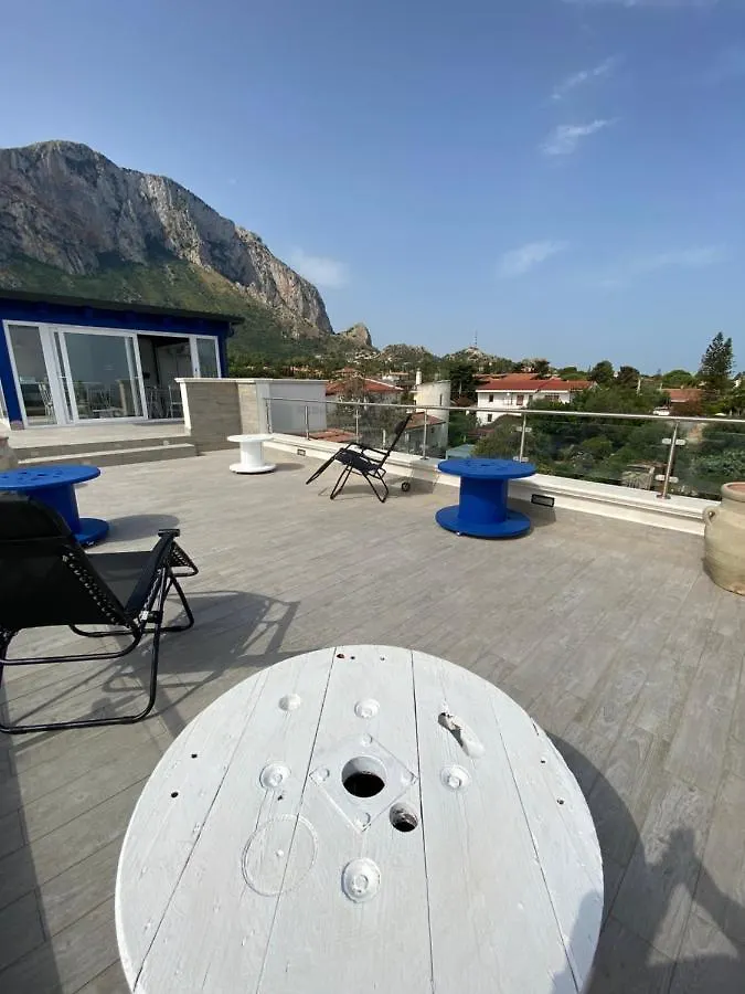 شينيسي B&B Torre Pozzillo إيطاليا