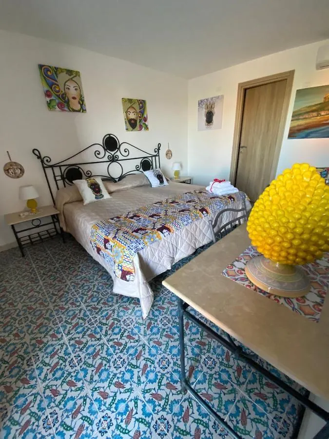 B&B Torre Pozzillo チーニジ